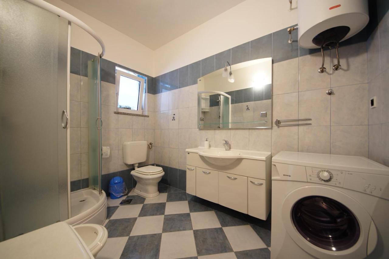 In Apartment Сен Екстериор снимка
